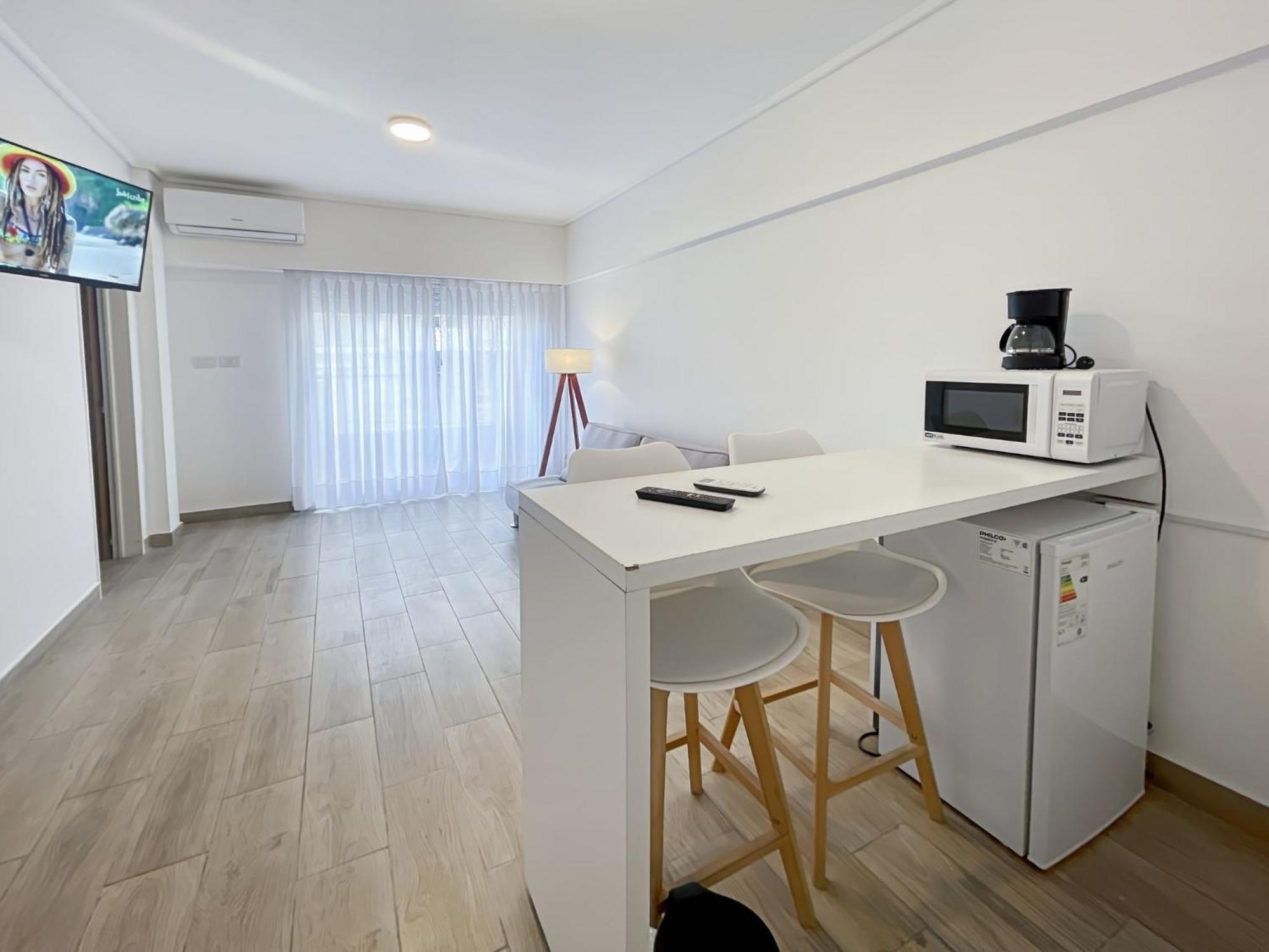 Apartamento Modern With Amenities In The Heart Of The Saenz Pena -u4 Ciudad Autónoma de Buenos Aires
